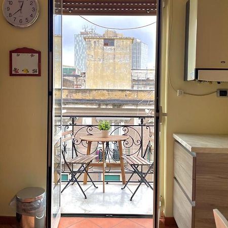 La Ferrovia Holiday Home Nápoly Kültér fotó
