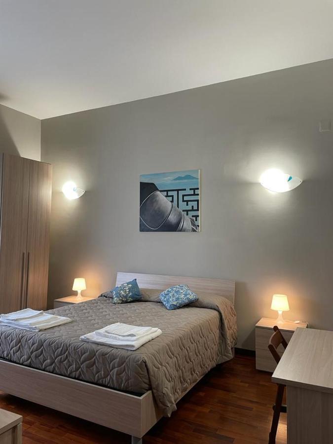 La Ferrovia Holiday Home Nápoly Kültér fotó