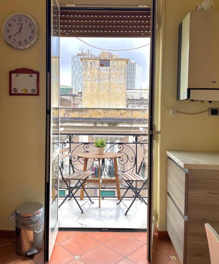La Ferrovia Holiday Home Nápoly Kültér fotó