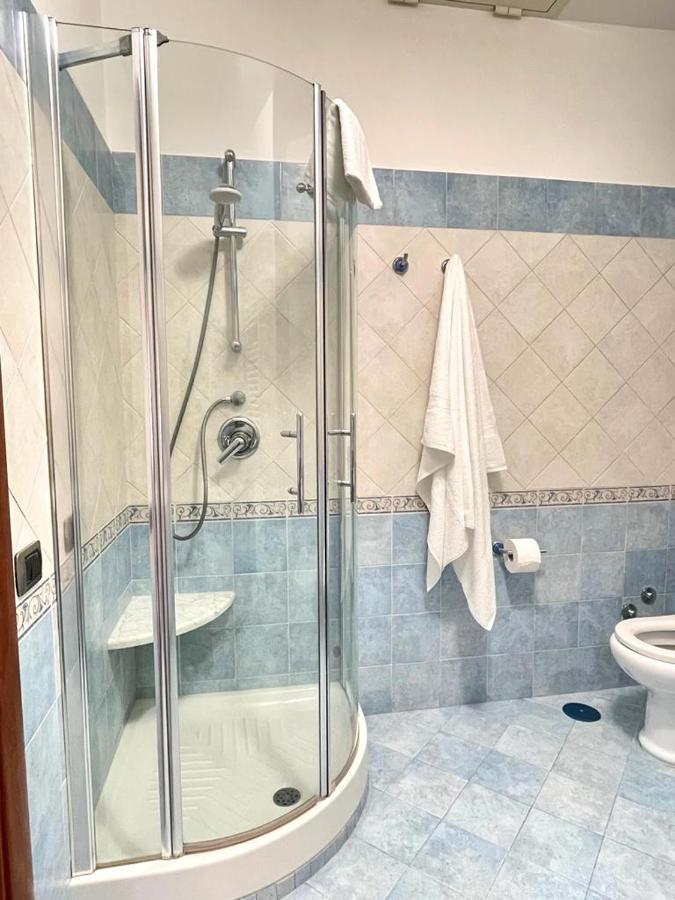 La Ferrovia Holiday Home Nápoly Kültér fotó