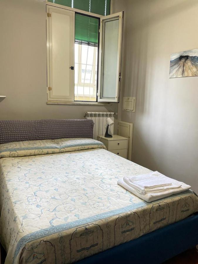 La Ferrovia Holiday Home Nápoly Kültér fotó