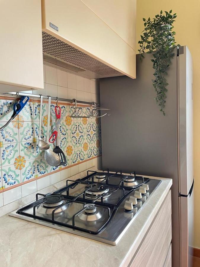 La Ferrovia Holiday Home Nápoly Kültér fotó